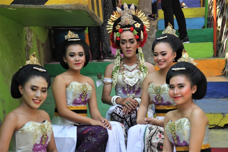 Malang Jodipan Color Village Traditional Dance