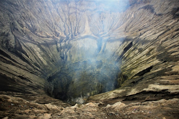 Mount Bromo Indonesien Krater Vulkan aktiv