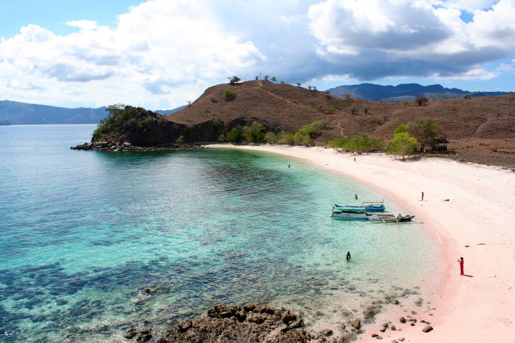 Pink Beach Komodo