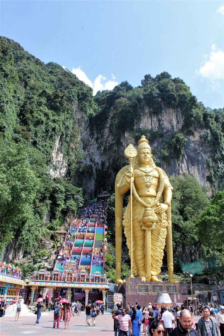 batu cave statue kuala lumpur
